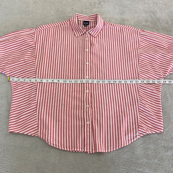 Gap Striped Oversized Button Down Size Medium - Picture 8 of 10